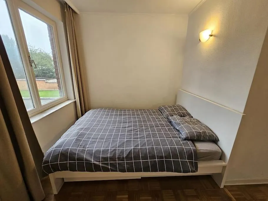 Cosy Studio Adolphe Lacombe Apartment Brussels Belgium